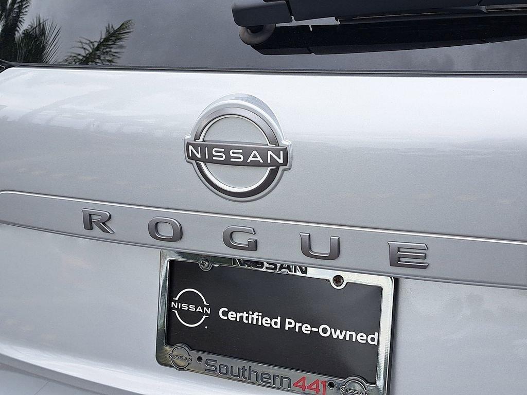 Nissan Rogue S - Thumbnail 10