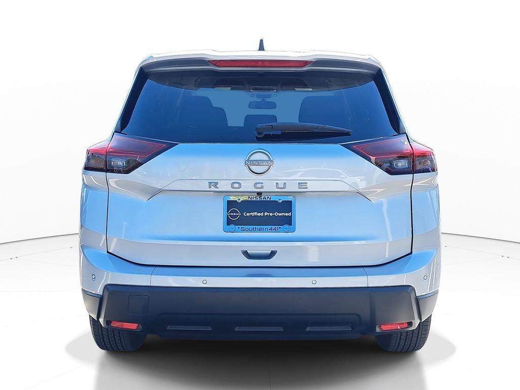 Nissan Rogue S - Thumbnail 7