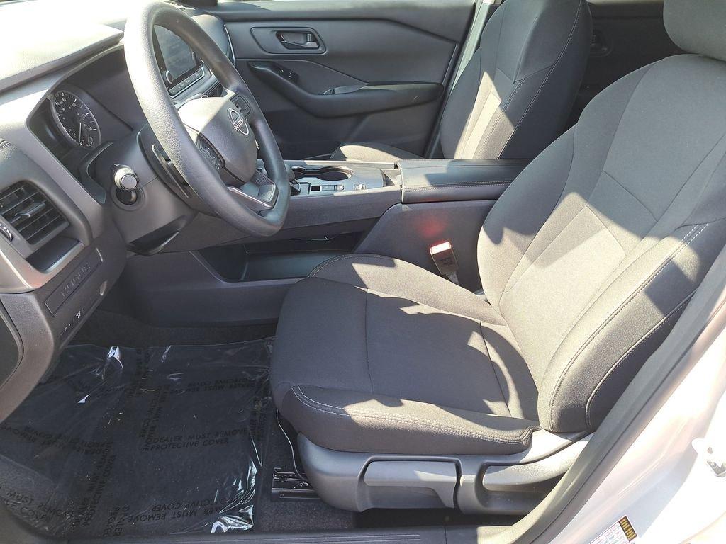 Nissan Rogue S - Thumbnail 20