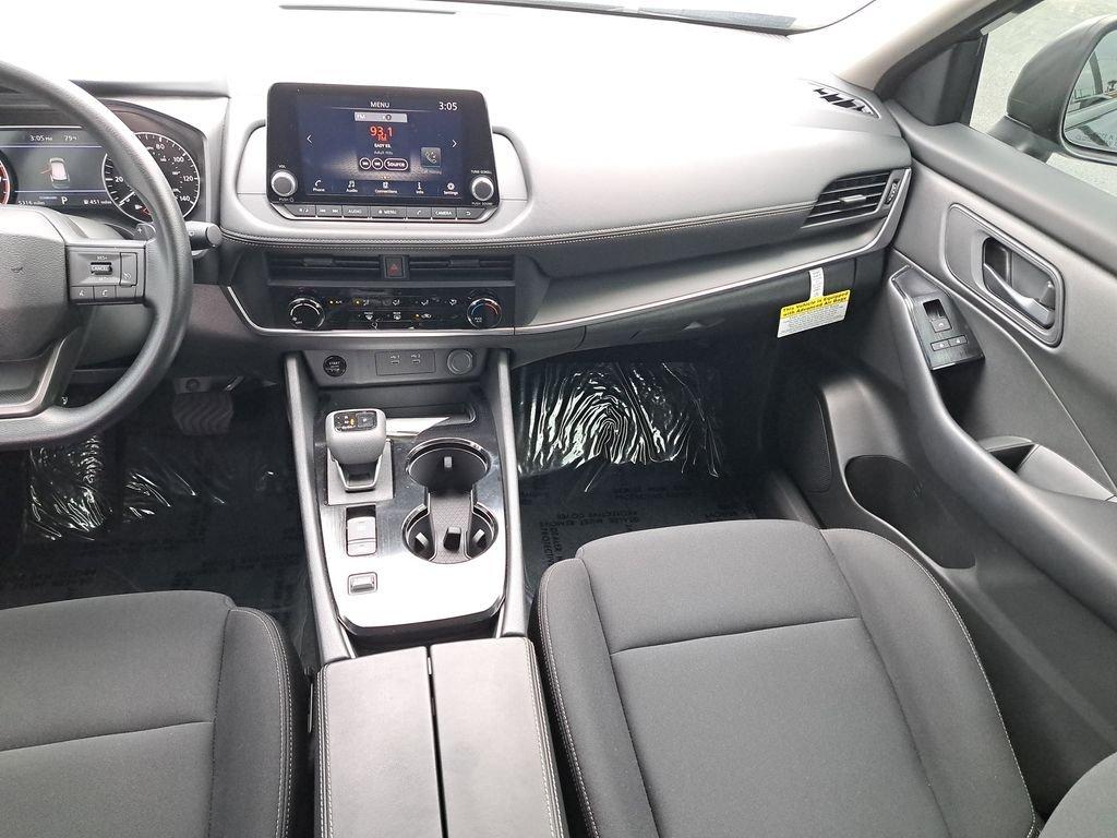 Nissan Rogue S - Thumbnail 18