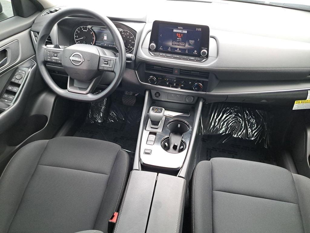 Nissan Rogue S - Thumbnail 16