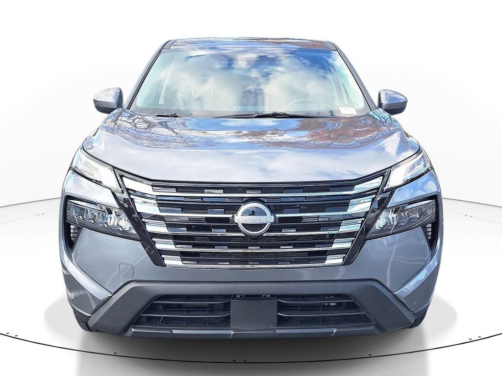 Nissan Rogue Sv - Thumbnail 4