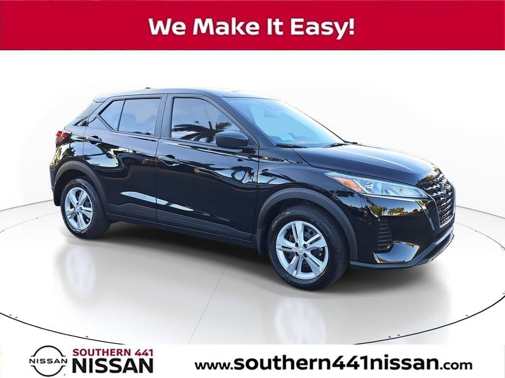 Nissan Kicks Play S - Thumbnail 2