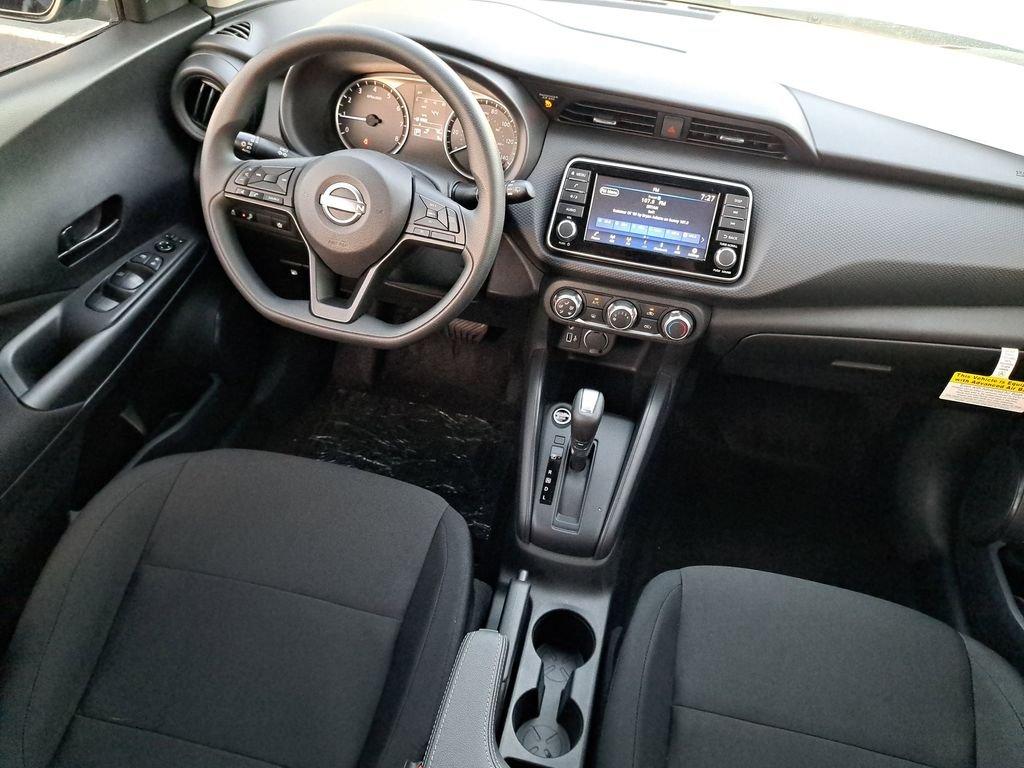 Nissan Kicks Play S - Thumbnail 16