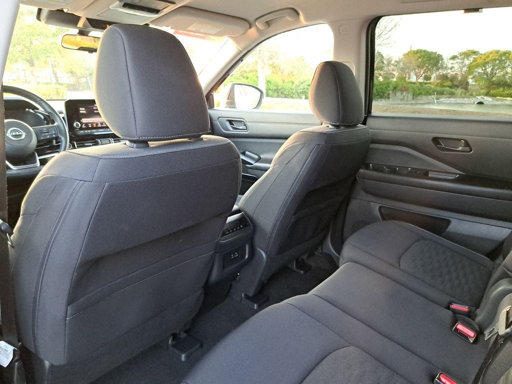 Nissan Pathfinder Sv - Thumbnail 12