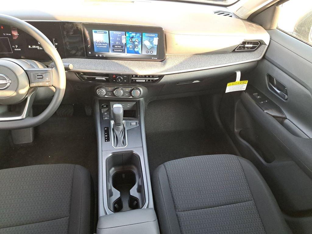 Nissan Kicks S - Thumbnail 18