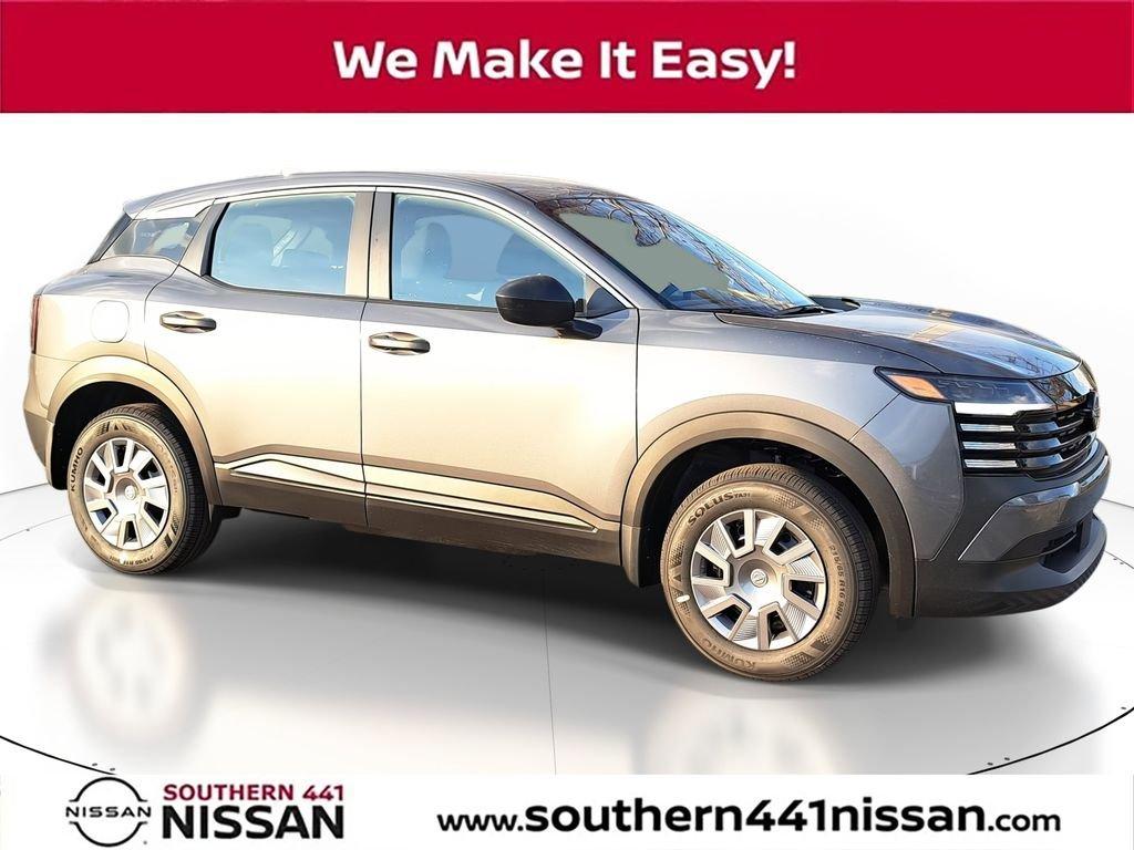 Nissan Kicks S - Thumbnail 2