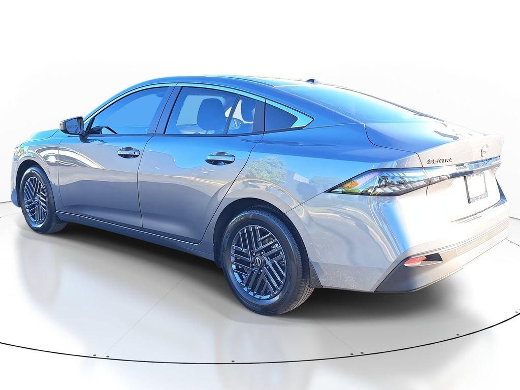 Nissan Sentra Sv - Thumbnail 6