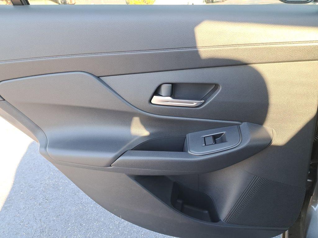 Nissan Sentra Sv - Thumbnail 15