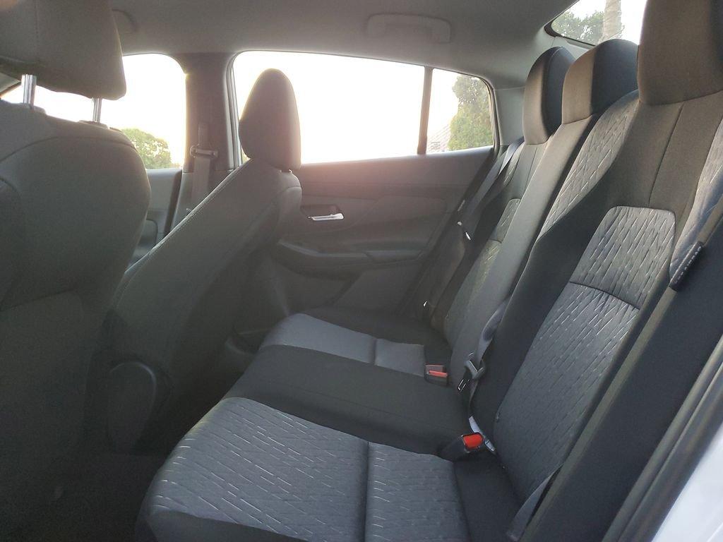 Nissan Sentra Sv - Thumbnail 12