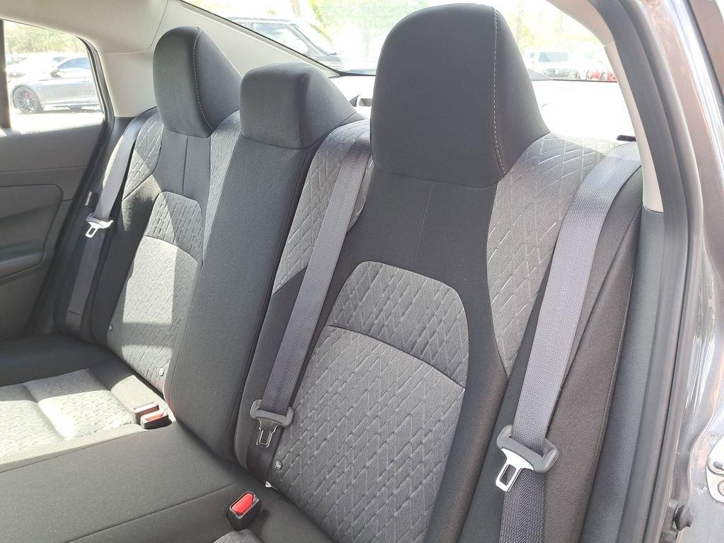 Nissan Sentra Sv - Thumbnail 14