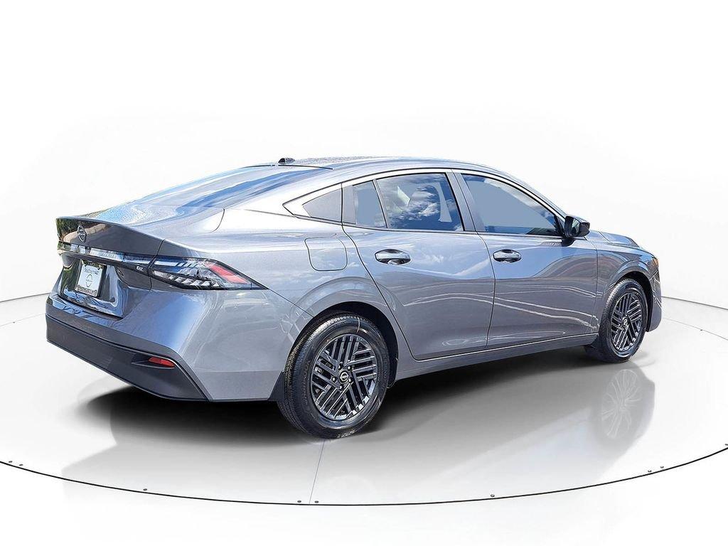 Nissan Sentra Sv - Thumbnail 8