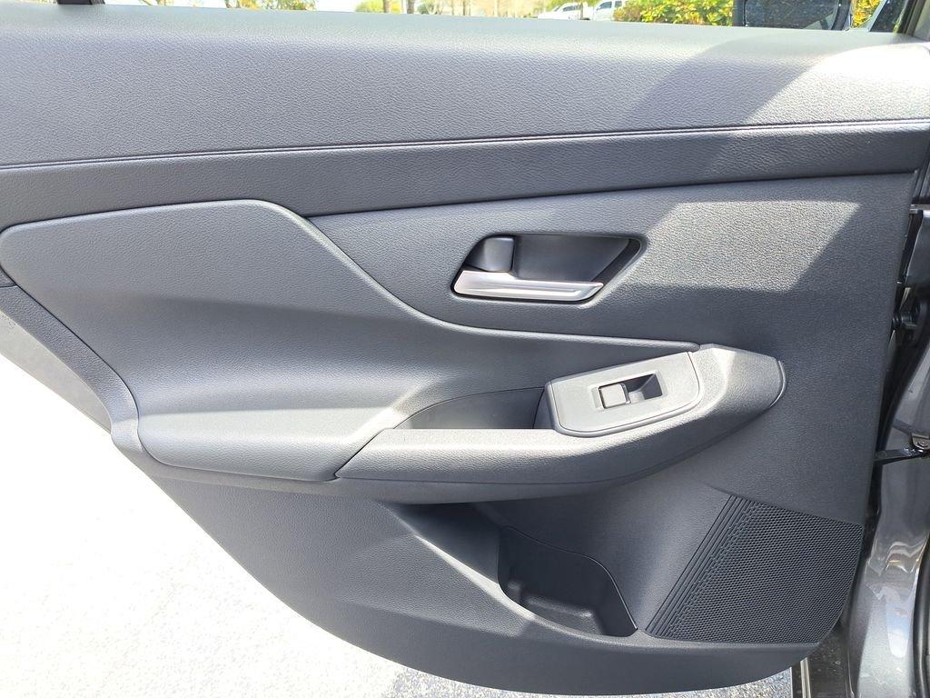 Nissan Sentra Sv - Thumbnail 15