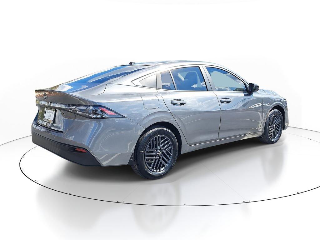 Nissan Sentra Sv - Thumbnail 8