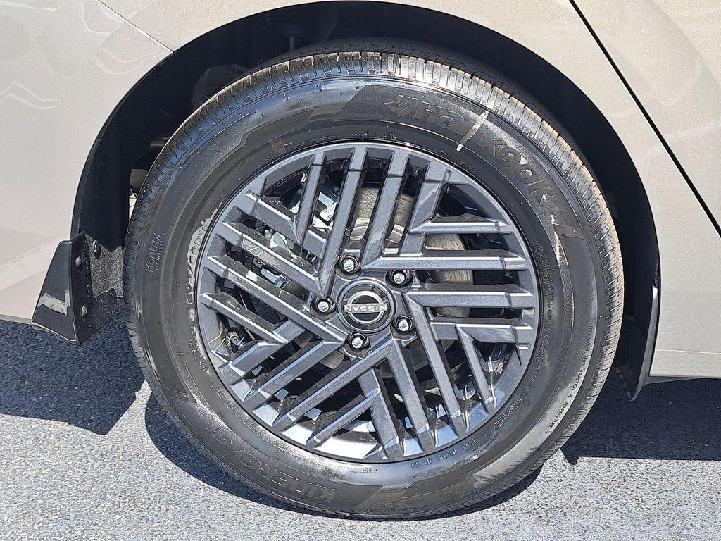 Nissan Sentra Sv - Thumbnail 9