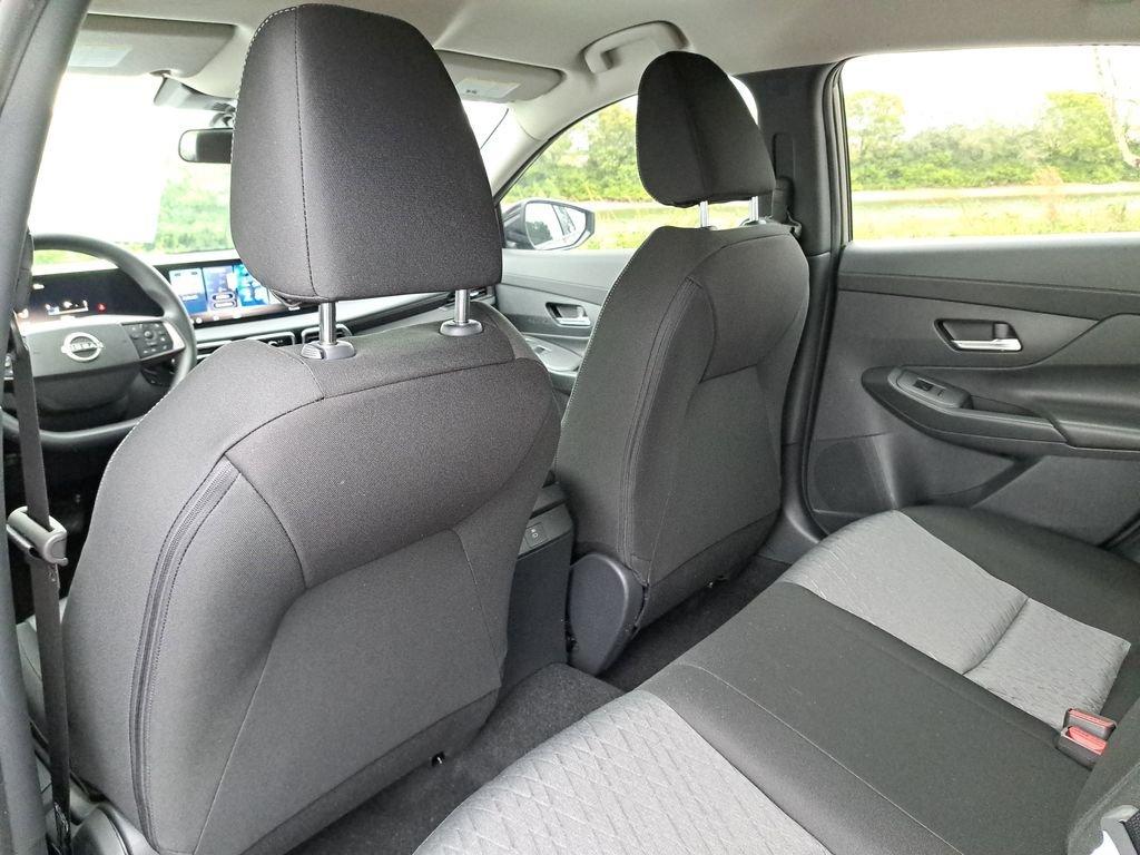 Nissan Sentra Sv - Thumbnail 12