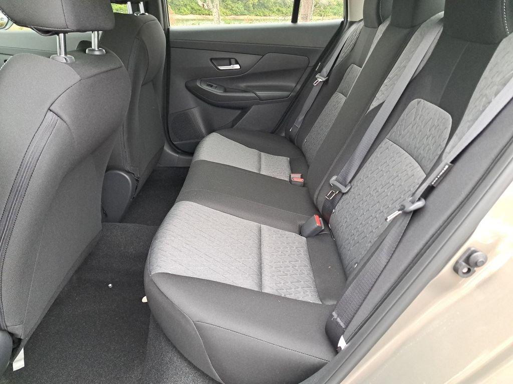 Nissan Sentra Sv - Thumbnail 13