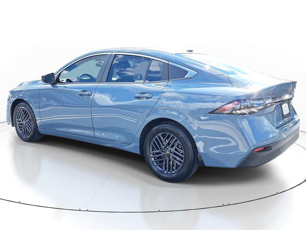 Nissan Sentra Sv - Thumbnail 6