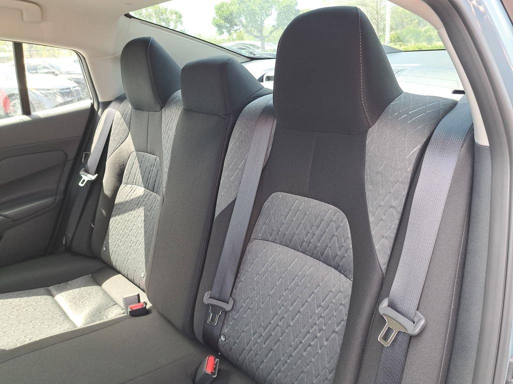 Nissan Sentra Sv - Thumbnail 14