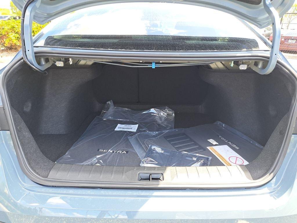 Nissan Sentra Sv - Thumbnail 11