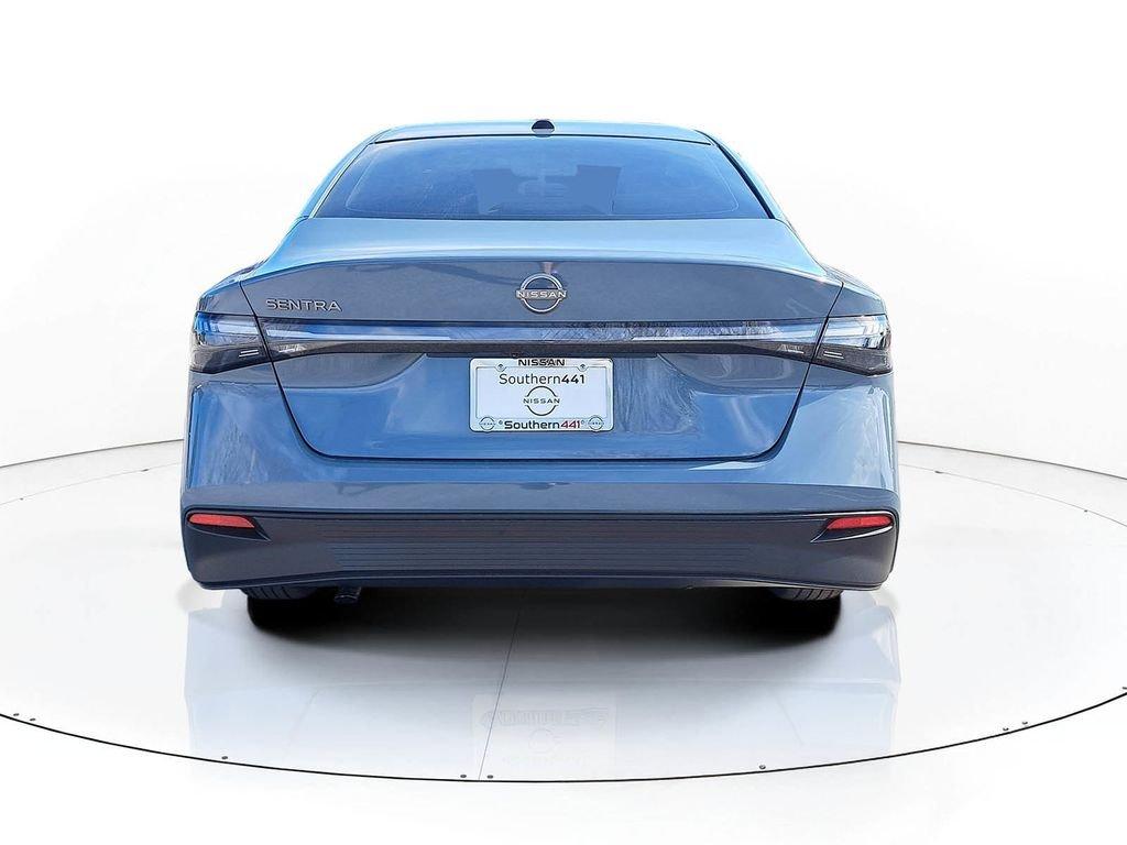 Nissan Sentra Sv - Thumbnail 7