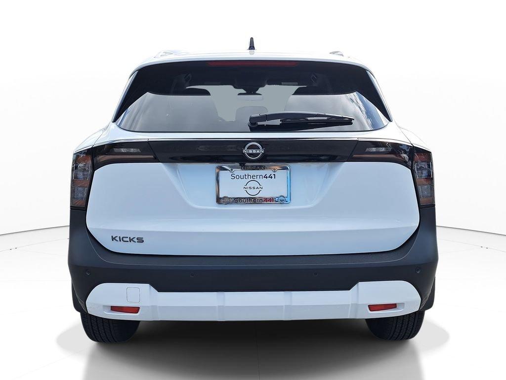 Nissan Kicks Sv - Thumbnail 7