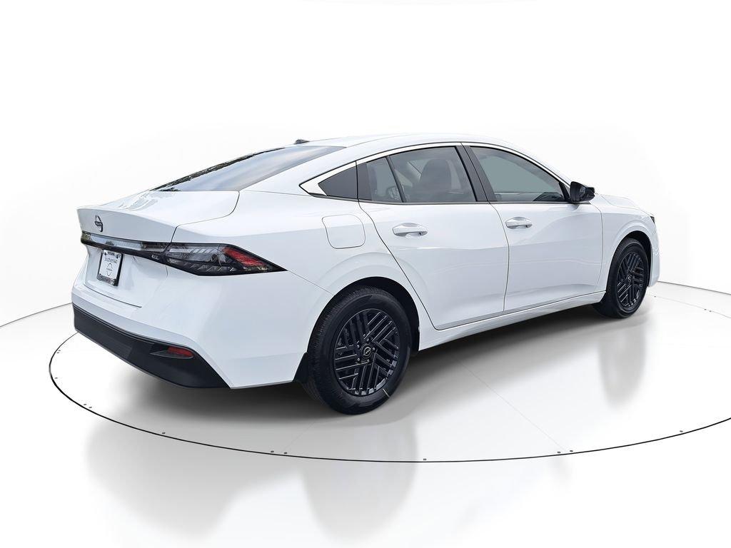 Nissan Sentra Sv - Thumbnail 8