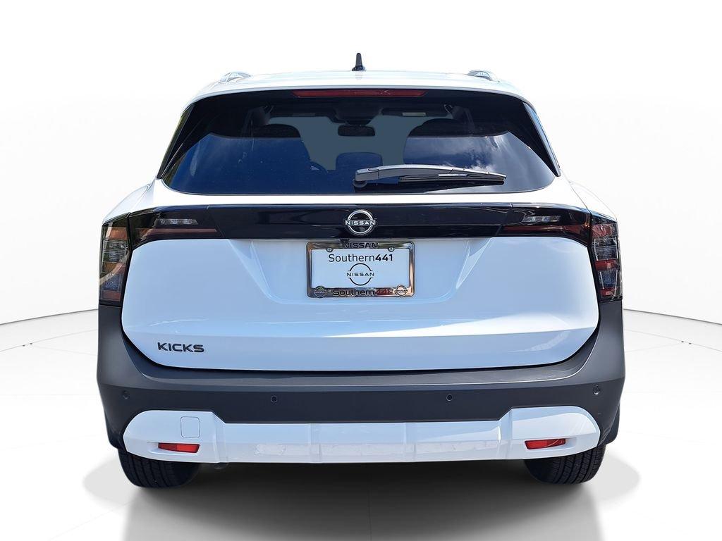 Nissan Kicks Sv - Thumbnail 7