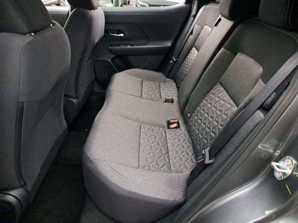 Nissan Kicks Sv - Thumbnail 13