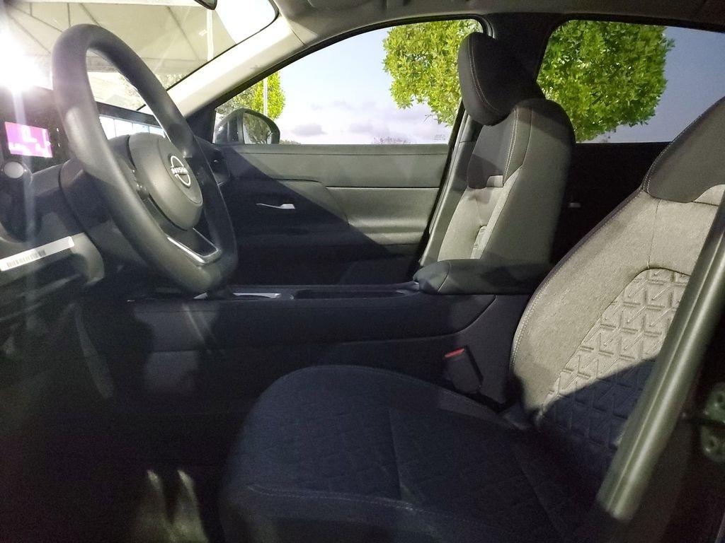 Nissan Kicks Sv - Thumbnail 18