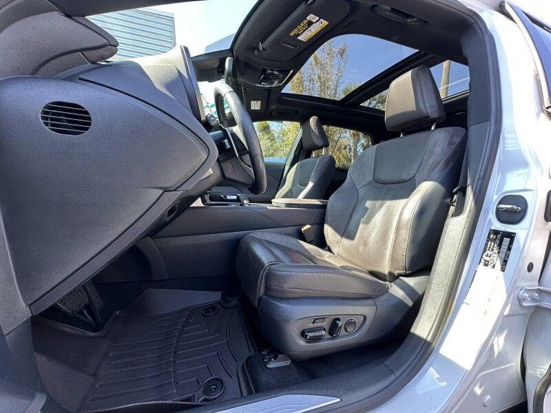 Lexus RX - Thumbnail 12