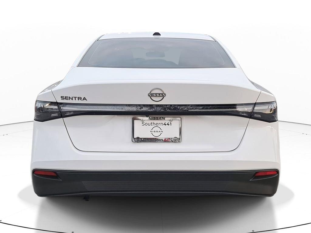 Nissan Sentra Sv - Thumbnail 7