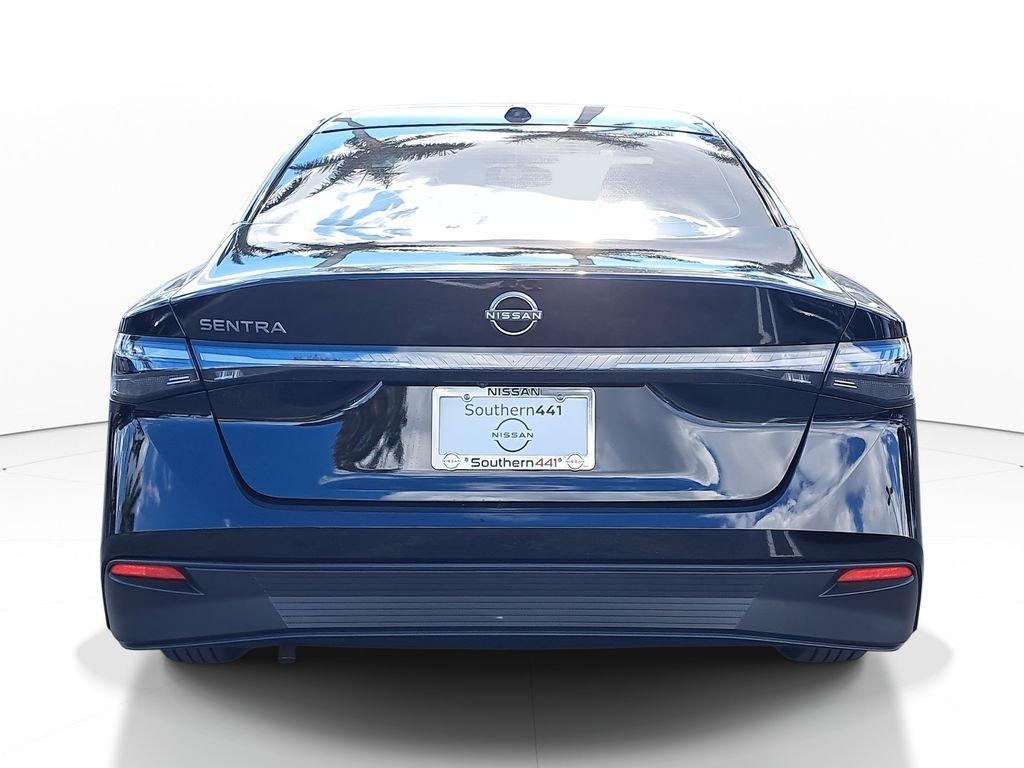 Nissan Sentra Sv - Thumbnail 7