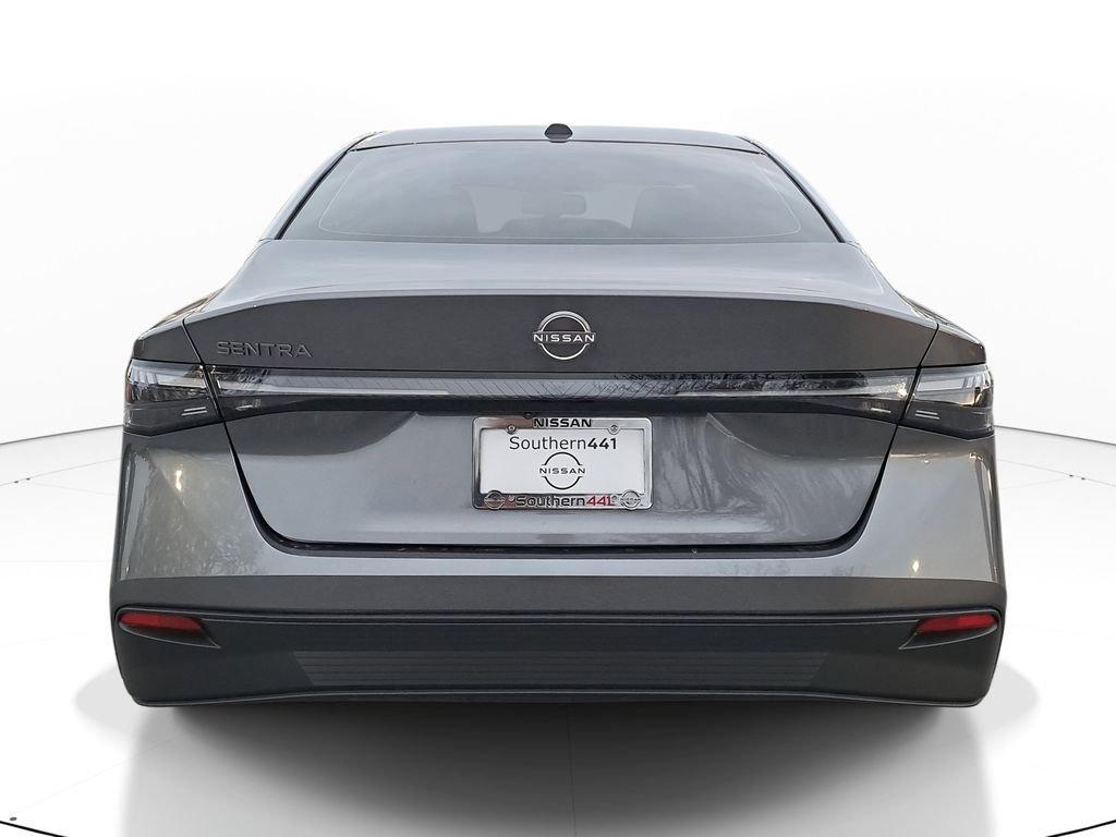 Nissan Sentra Sv - Thumbnail 7