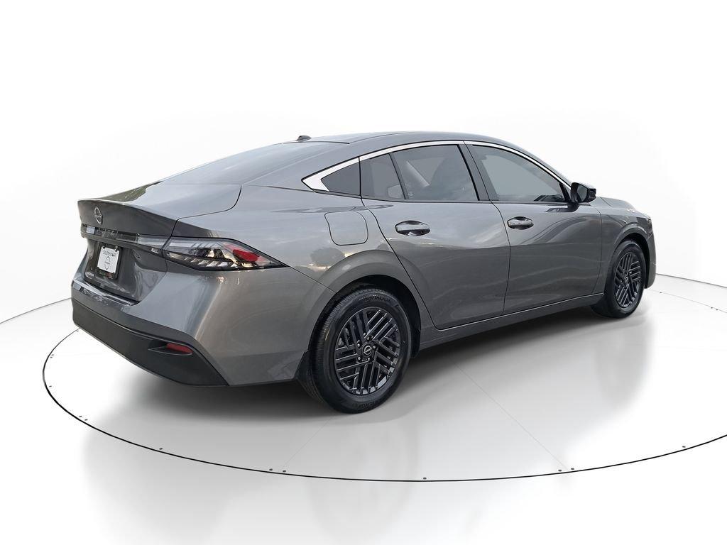 Nissan Sentra Sv - Thumbnail 8