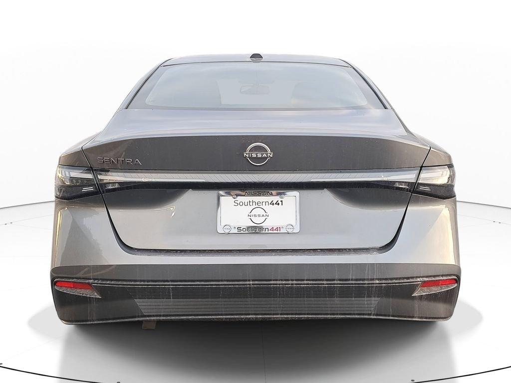 Nissan Sentra Sv - Thumbnail 7