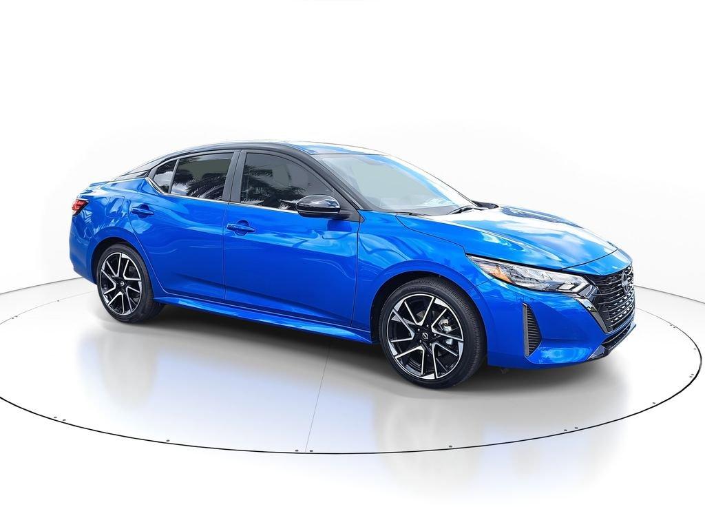 Nissan Sentra Sr - Thumbnail 3