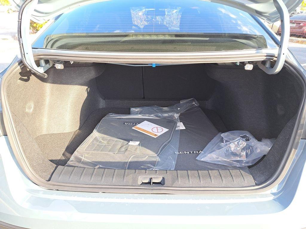 Nissan Sentra Sv - Thumbnail 10