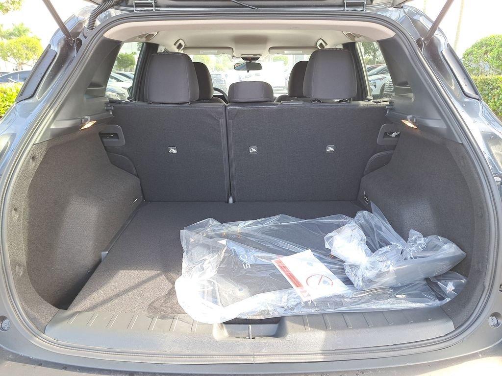 Nissan Kicks Sv - Thumbnail 11