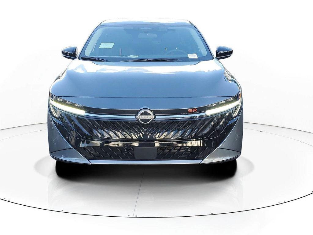 Nissan Sentra Sr - Thumbnail 4