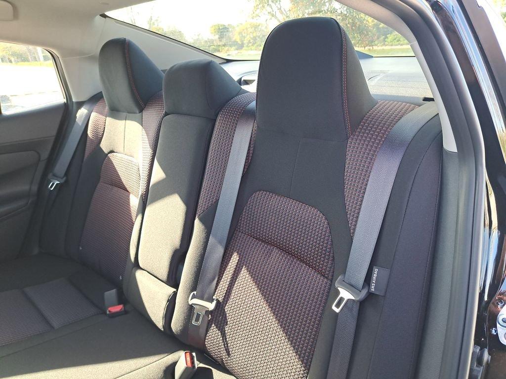 Nissan Sentra Sr - Thumbnail 14