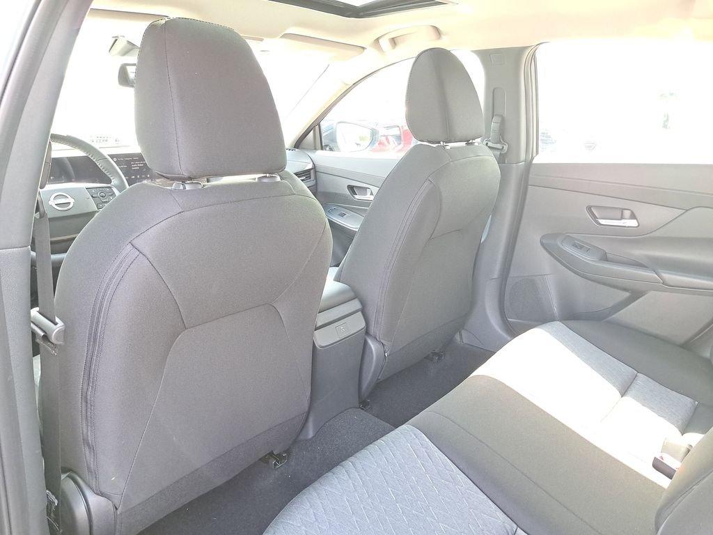 Nissan Sentra Sv - Thumbnail 12