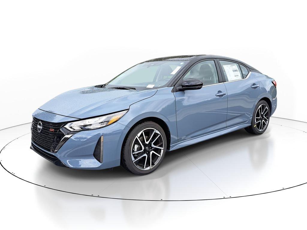 Nissan Sentra Sr - Thumbnail 5