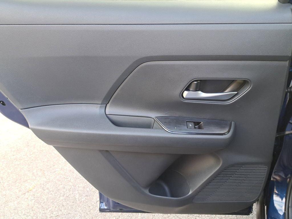 Nissan Kicks Sv - Thumbnail 15