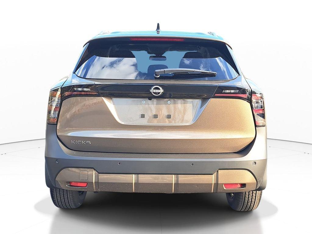 Nissan Kicks Sv - Thumbnail 7