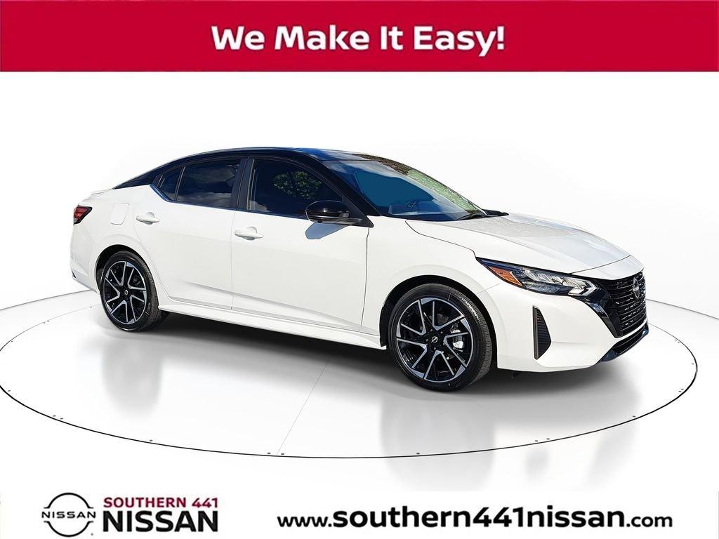 Nissan Sentra Sr - Thumbnail 2