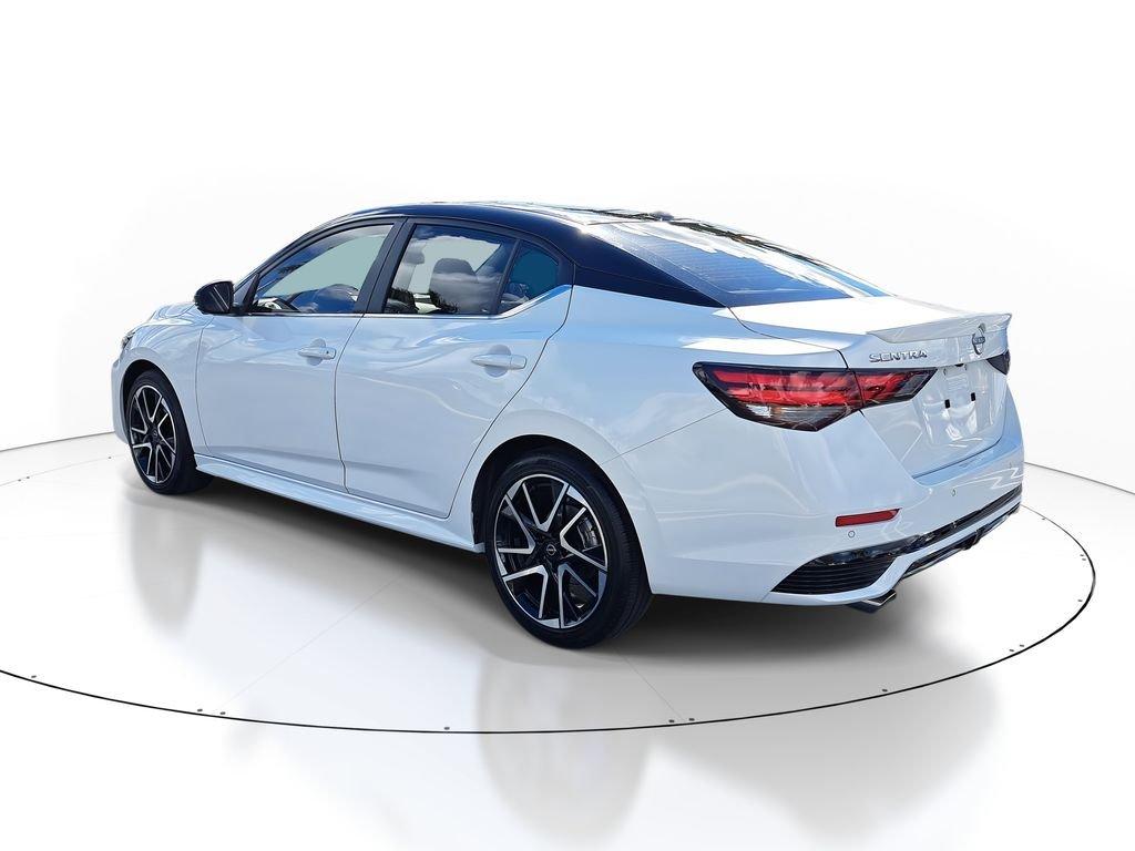 Nissan Sentra Sr - Thumbnail 6