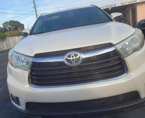 Toyota Highlander - Thumbnail 11