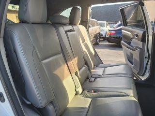 Toyota Highlander - Thumbnail 2
