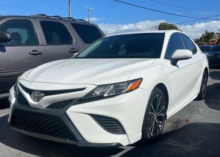 Toyota Camry - Thumbnail 9